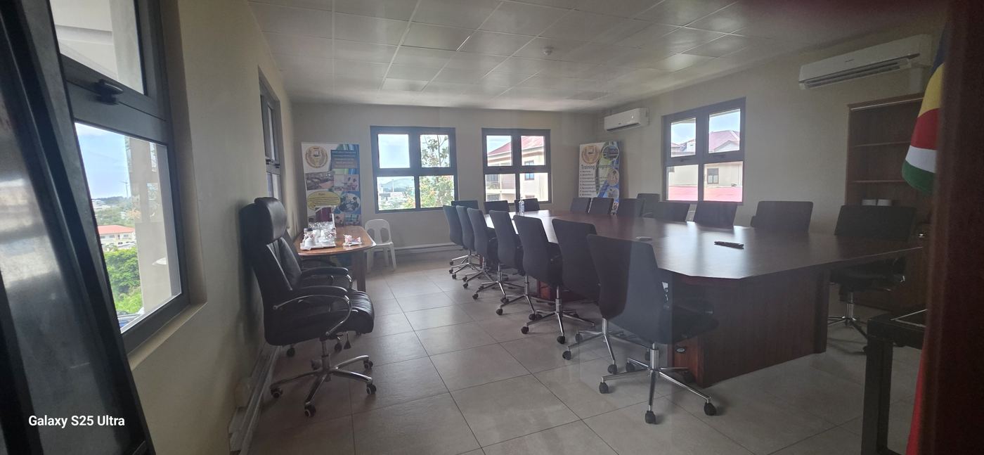 Meeting room, up to 20 people